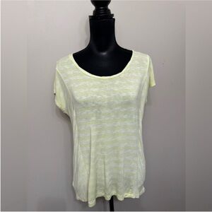 Ann Taylor LOFT Women’s Yellow Short Sleeve Relaxed T-Shirt M